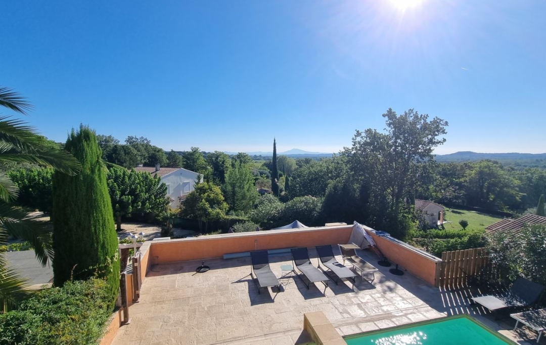 Midimas Immo : Domaines / Propriétés | SAINT-MARTIN-D'ARDECHE (07700) | 290 m2 | 915 000 € 