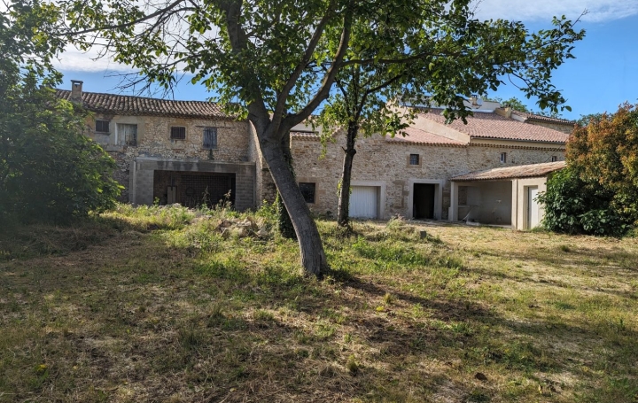 Maison   CONNAUX  408 m2 244 950 € 